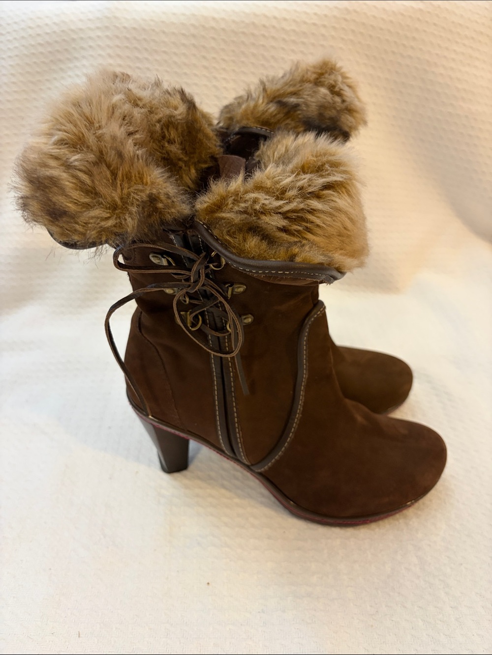 Jambu Oslo Y2K Faux Fur Trim Brown Heeled Lace-Up Style Calf Boots 7 Snow Bunny